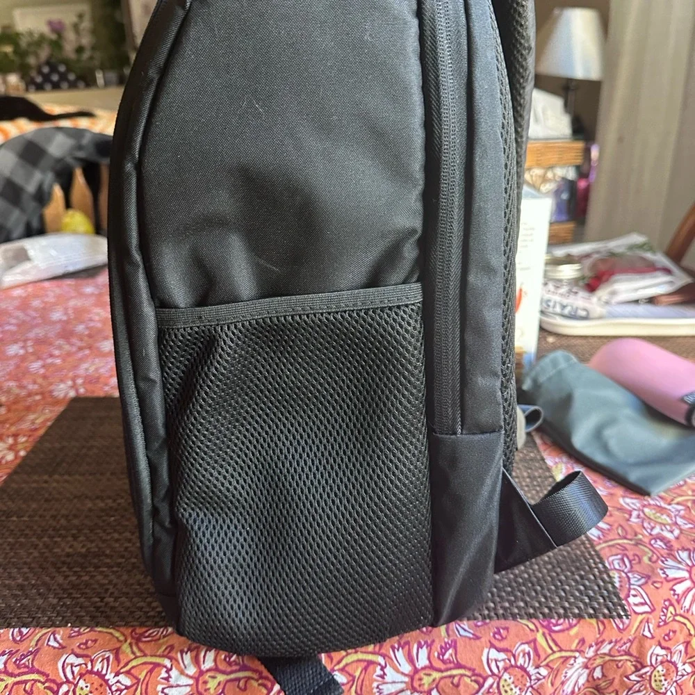 Tarion Black Camera Backpack